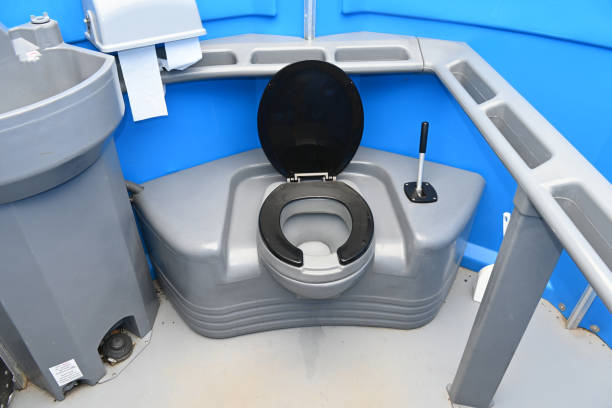 Portable Toilet Options We Offer in Oak Harbor, WA